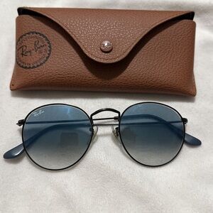 ray ban round blue lense